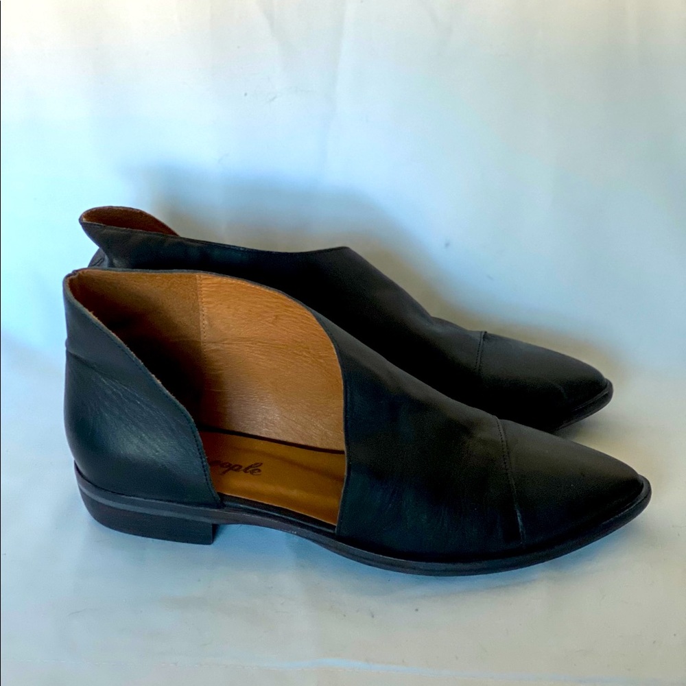 Free People Flat Royale Black Leather Size 9